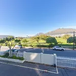 Mouille Point Studio Including Welcome Basket